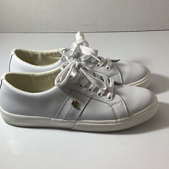 Janson II Action Leather Sneaker

Lauren - Picture 4 of 8